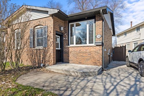 1289 Sorrel Rd, London, ON, N5V2N6 | Card Image
