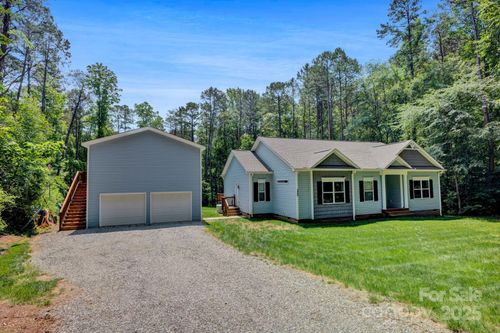 226 Stockwood Ln, Stanley, NC, 28164-9437 | Card Image