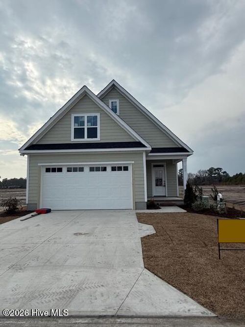 102 Finch Dr, Beaufort, NC, 28516 | Card Image