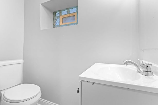 3307 S Leavitt St, House other with 7 bedrooms, 2 bathrooms and 1 parking in CHICAGO IL | Image 15