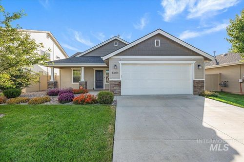 10288 Longtail Dr, Nampa, ID, 83687-5635 | Card Image