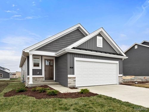 2 Carolina At Oakshire, O'Fallon, MO, 63385 | Card Image