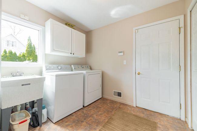 8555 Island Blvd, House other with 4 bedrooms, 3 bathrooms and null parking in Grosse Ile MI | Image 24