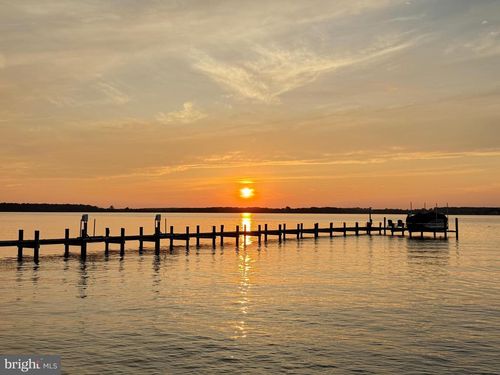 21055 Breton Beach Ct, LEONARDTOWN, MD, 20650-4437 | Card Image
