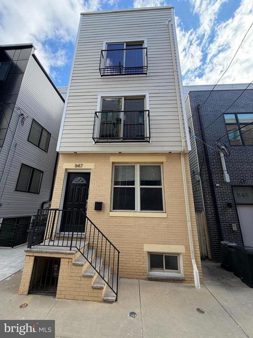 847 Cameron St, PHILADELPHIA, PA, 19130-2137 | Card Image
