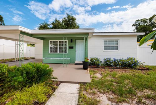 661 63rd Ave S, St Petersburg, FL, 33705-5727 | Card Image