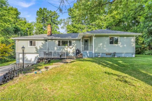 4824 Darrow Rd, Stow, OH, 44224-1404 | Card Image