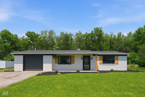 820 Stardust Blvd, Noblesville, IN, 46060-1539 | Card Image