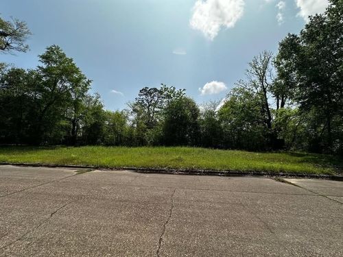 307 Knox Ave, Orange, TX, 77630-3585 | Card Image