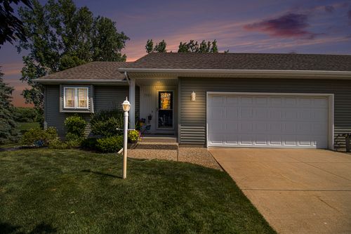 7581 Rivendell Dr Se, Grand Rapids, MI, 49508-7628 | Card Image