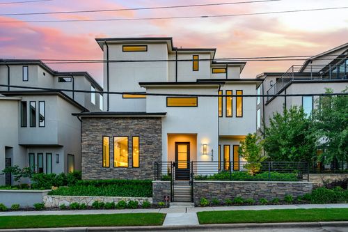 4138 Entrada Way, Dallas, TX, 75219-2425 | Card Image