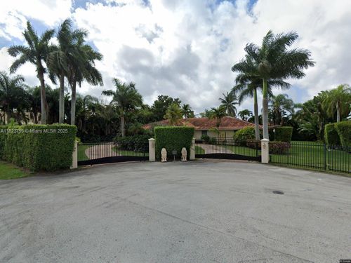 7080 Sw 98th Ave, Miami, FL, 33173-4664 | Card Image