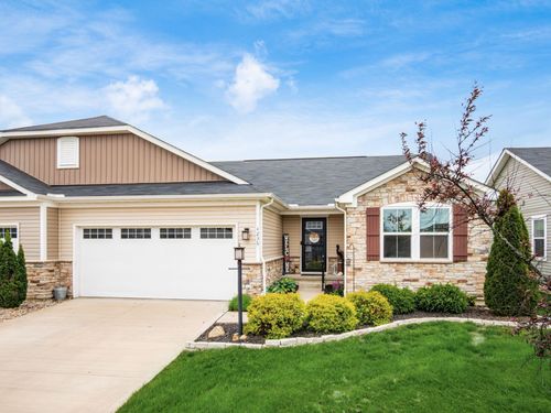 423 Blaise Ln, Delaware, OH, 43015-7256 | Card Image