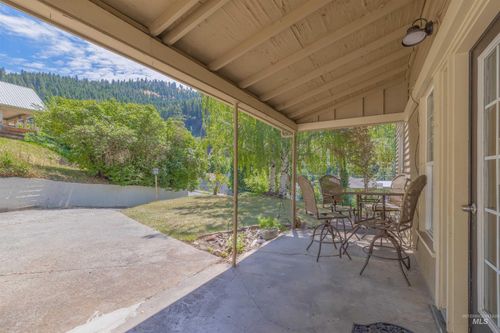 812 E Main St, Kendrick, ID, 83537-8500 | Card Image