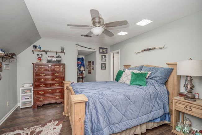 Level 3 bedroom with walk-in closet | Image 49
