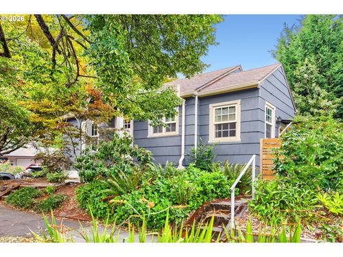8435 Se 15th Ave, Portland, OR, 97202 | Card Image
