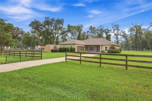 16 Lakeside Dr, OCALA, FL, 34482-6623 | Card Image