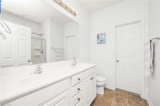 Dual vanity in primary bathroom | Image 15
