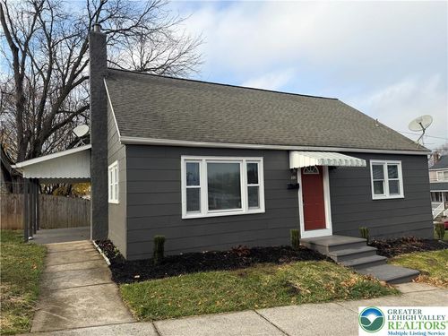 32 N Front St, Coplay, PA, 18037-1234 | Card Image