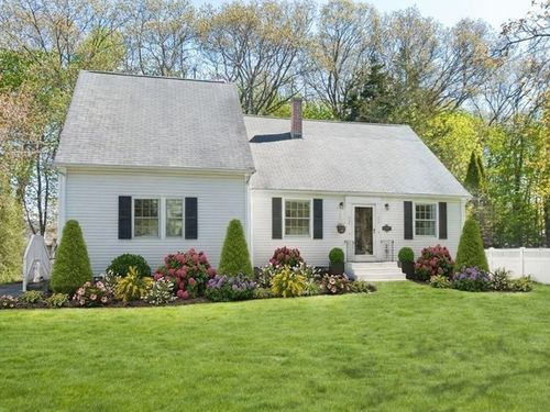 13 Sylvester Rd, Natick, MA, 01760-4228 | Card Image