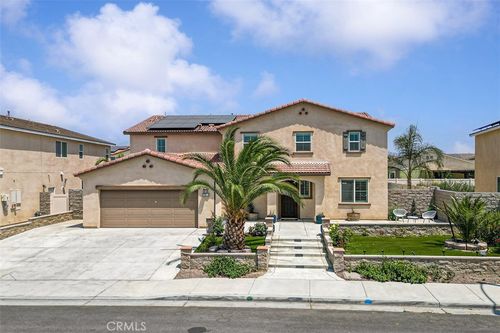 11663 Bluebeard Ct, Jurupa Valley, CA, 91752-5008 | Card Image