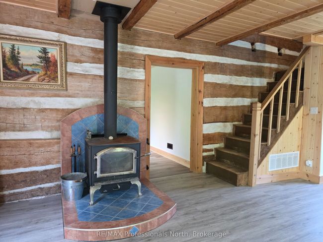 1537 Tulip Rd, House other with 2 bedrooms, 1 bathrooms and 4 parking in Algonquin Highlands ON | Image 14