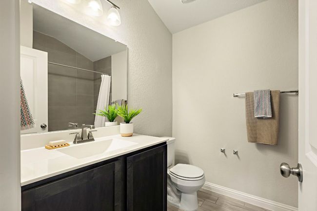 8201 Mc Kamy Dr, House other with 3 bedrooms, 2 bathrooms and 2 parking in Austin TX | Image 31