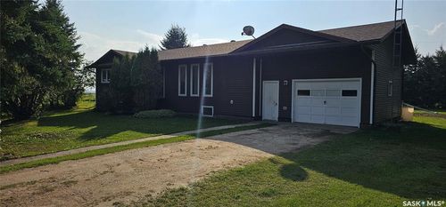 28 Kennedy St, Mistatim, SK, S0E1B0 | Card Image