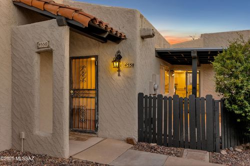 4558 E Sunrise Drive, Tucson, AZ, 85718 | Card Image