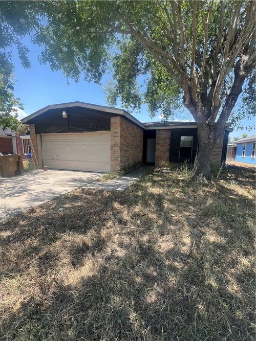 6109 Camway Dr, Corpus Christi, TX, 78415-5621 | Card Image