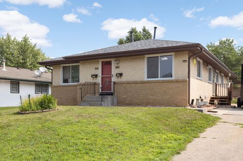 4949 Jackson St Ne, Columbia Heights, MN, 55421-1751 | Card Image
