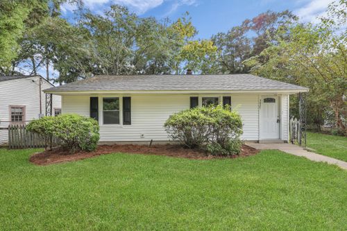 3027 Matipan Ave, North Charleston, SC, 29405-8206 | Card Image