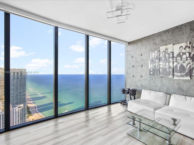 APT-5505 - 18555 Collins Ave, Condo with 3 bedrooms, 5 bathrooms and null parking in Sunny Isles Beach FL | Image 31