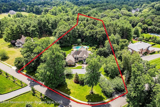 17 Raintree Ct, House other with 5 bedrooms, 5 bathrooms and null parking in Holmdel NJ | Image 46