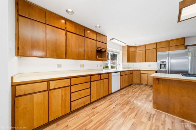 1362 W Tanglewood Ct, House other with 3 bedrooms, 2 bathrooms and 2 parking in Hayden ID | Image 24