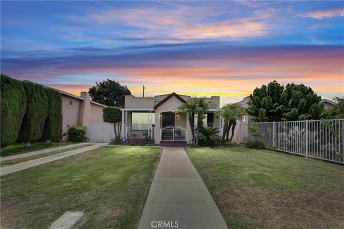 2946 Broadway, Huntington Park, CA, 90255-6434 | Card Image