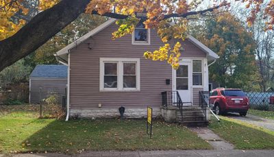 809 Virginia Street, House other with 2 bedrooms, 1 bathrooms and null parking in Jackson MI | Image 2