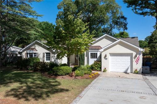 1104 Chumley Rd, Virginia Beach, VA, 23451-3737 | Card Image