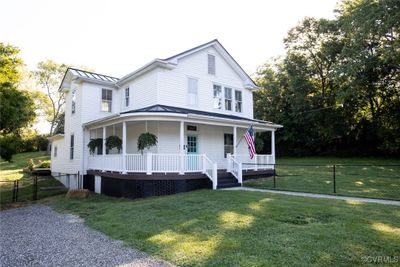 Driveway and front porch | Image 1