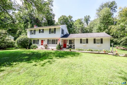 27 Powder Horn Hl, Brookfield, CT, 06804-3726 | Card Image