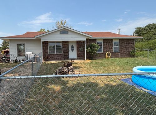 2005 W Cedar St, Jay, OK, 74346-3805 | Card Image