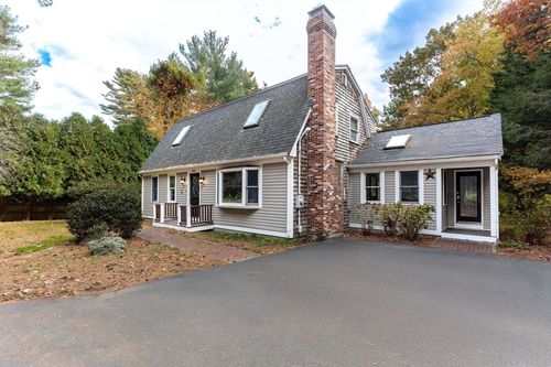 290 S River St, Marshfield, MA, 02050-2457 | Card Image
