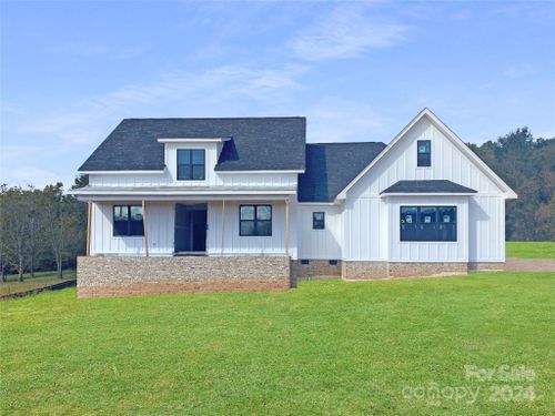 615 Sandycrest Dr, Cherryville, NC, 28021-2238 | Card Image