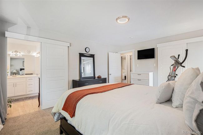 8192 E Oxford Dr, House other with 5 bedrooms, 3 bathrooms and 2 parking in Denver CO | Image 9