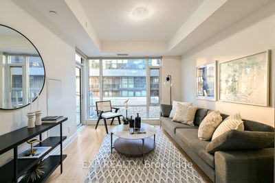 708 - 21 Widmer St, Condo with 1 bedrooms, 1 bathrooms and null parking in Toronto ON | Image 1