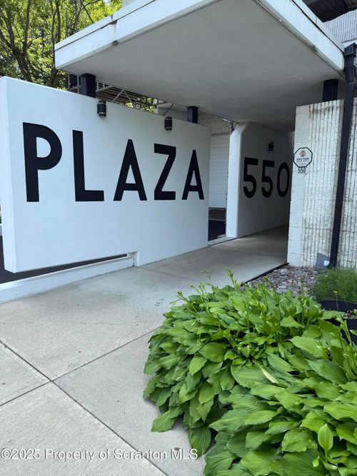apt-8c-550 Clay Ave, Scranton, PA, 18510-2163 | Card Image