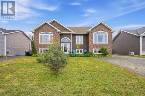 56 Bondar St, Home with 5 bedrooms, 4 bathrooms and null parking in Gander NL | Card Image