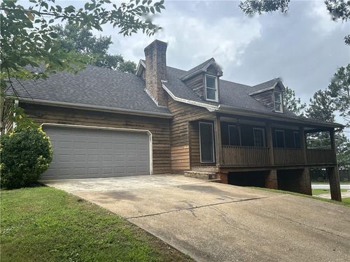 667 King Rd, Stone Mountain, GA, 30088-1803 | Card Image