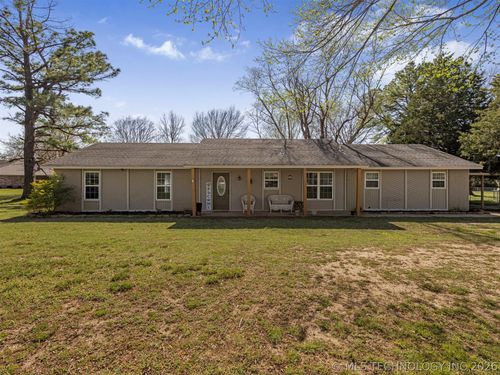 9988 E Northlea, Claremore, OK, 74017-1495 | Card Image