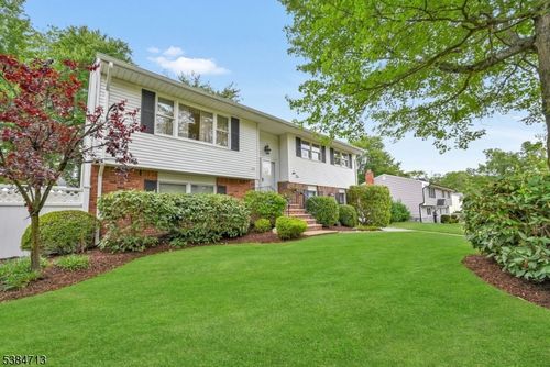 610 Hillsdale Ave, Hillsdale, NJ, 07642-2646 | Card Image